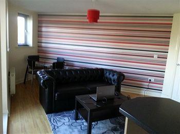 Clifton Rooms Вулвергемптон Экстерьер фото